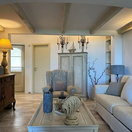 Smeralda Villa